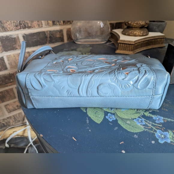 Patricia Nash Tooled Leather Crossbody – Dusty Blue Floral w/ Metallic - Picture 7 of 16